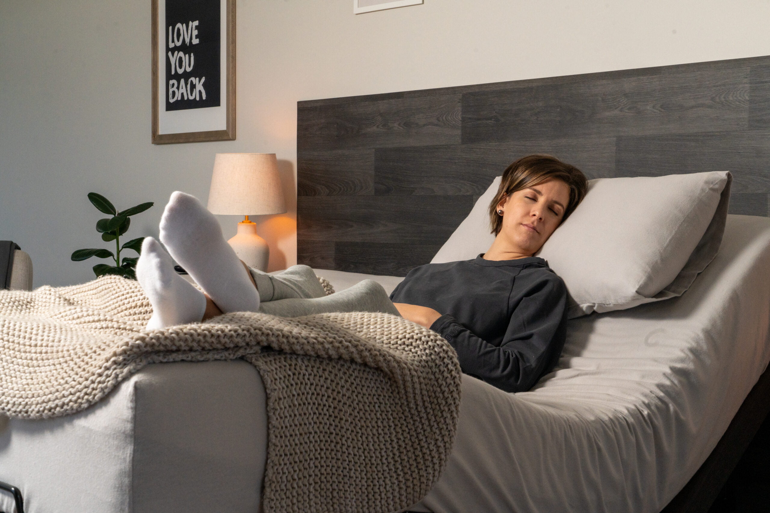 How to Sleep in the Heat: Our Top Tips for a Cool Night’s Rest