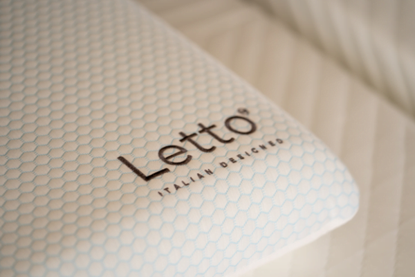 Gel memory foam pillow